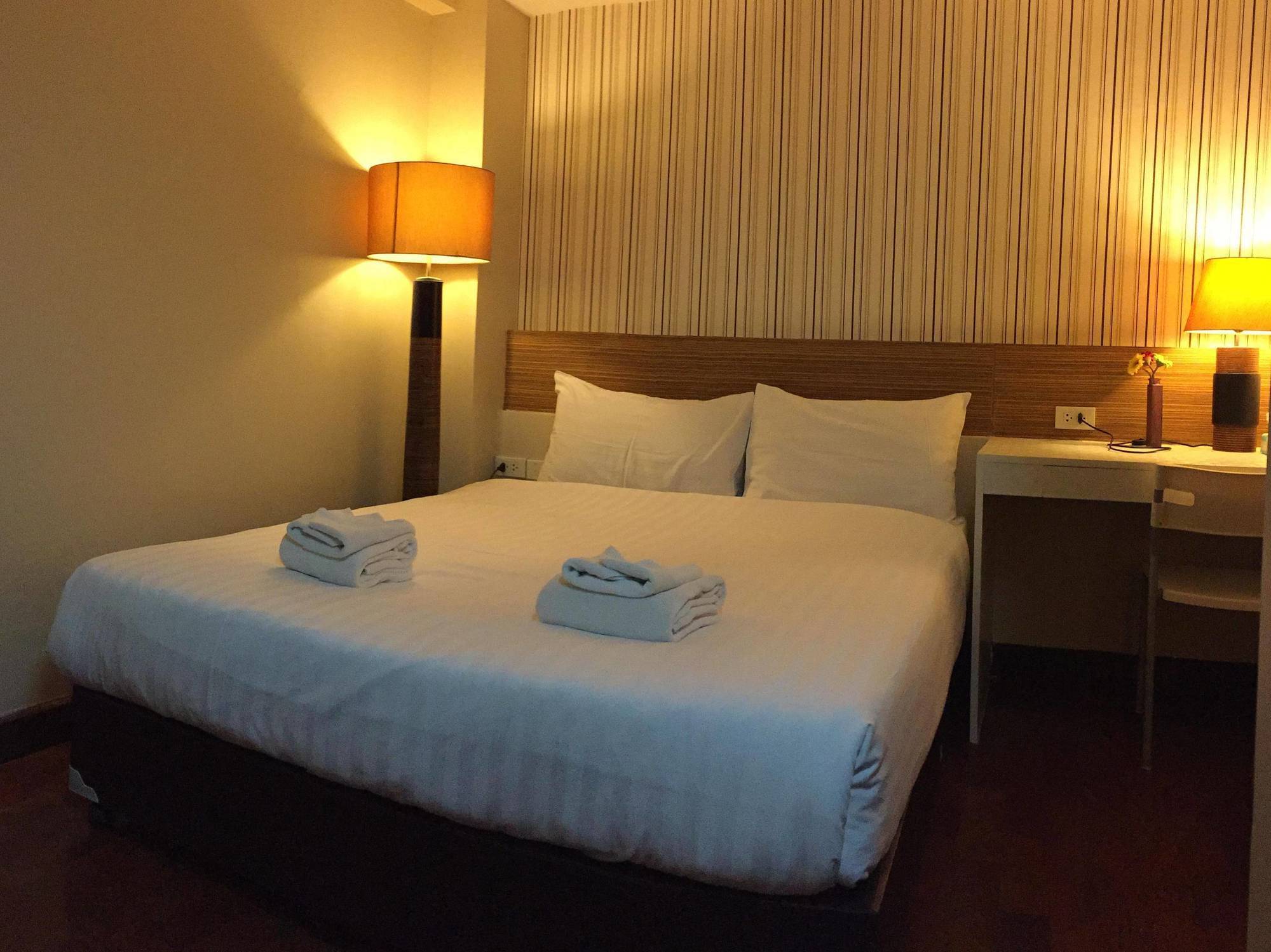 Khách sạn Snooze Thonglor 3*