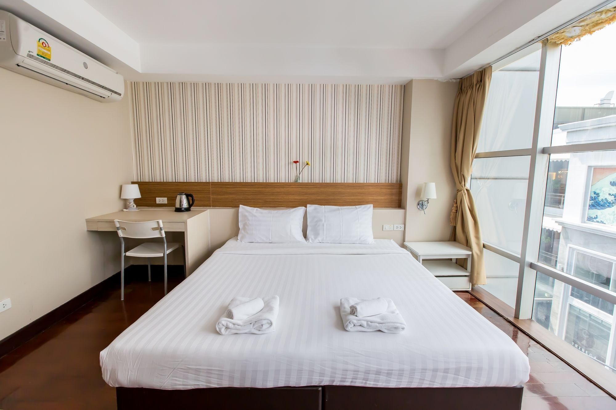 Khách sạn Snooze Thonglor